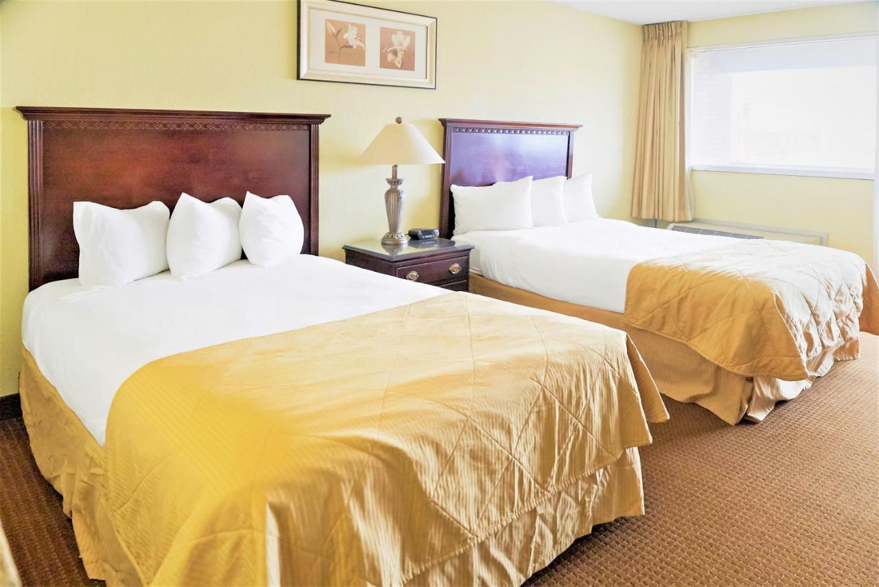 Economy Hotel Plus ウィチタ エクステリア 写真