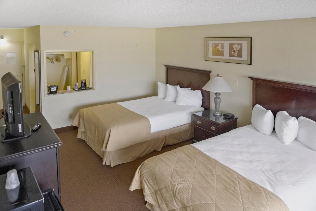 Economy Hotel Plus ウィチタ エクステリア 写真