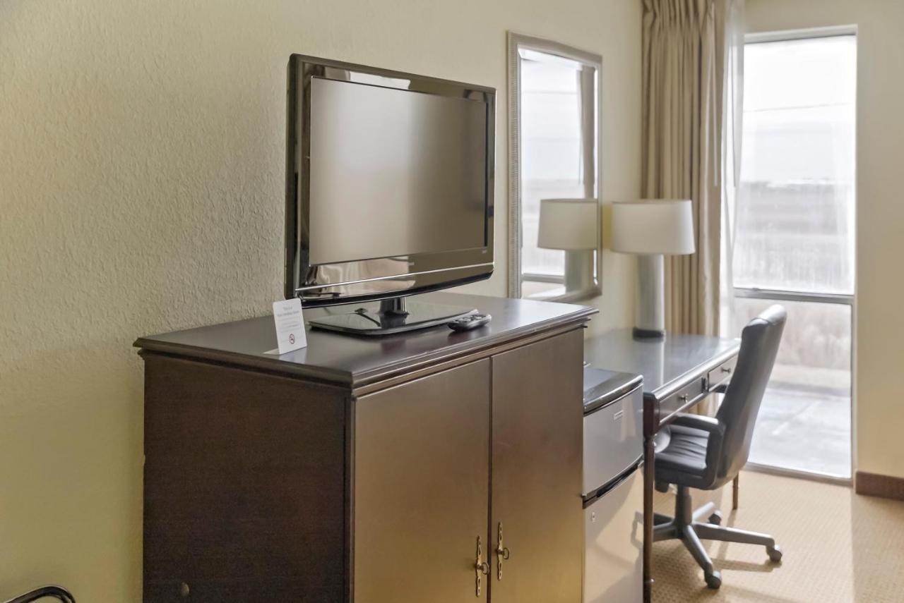 Economy Hotel Plus ウィチタ エクステリア 写真